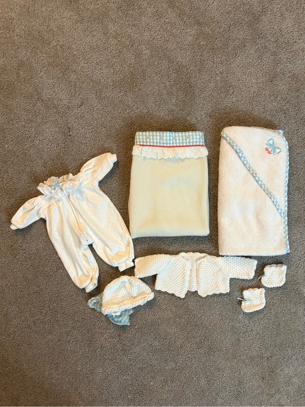 Bundle of ‘bitty baby’ clothes